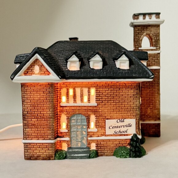 Old Centerville SD High School Ceramic Lighted Building Illuminated 5.5" #AS-357 - Picture 1 of 16
